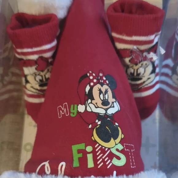 DISNEY Minnie Mouse My First Christmas Cap and Socks NIB Baby Girl Disney 0-6 Mo - Picture 3 of 8